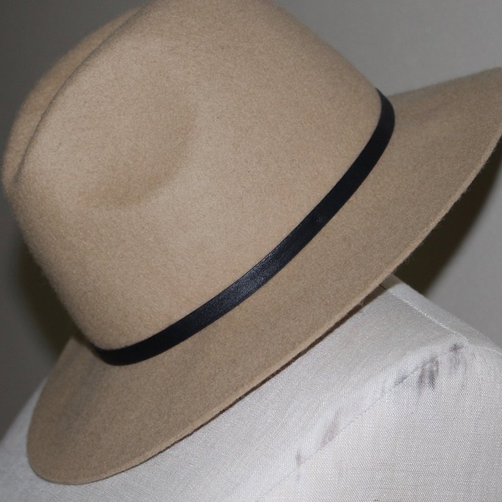 BANANA REPUBLIC Wool Hat - Picture 4 of 6